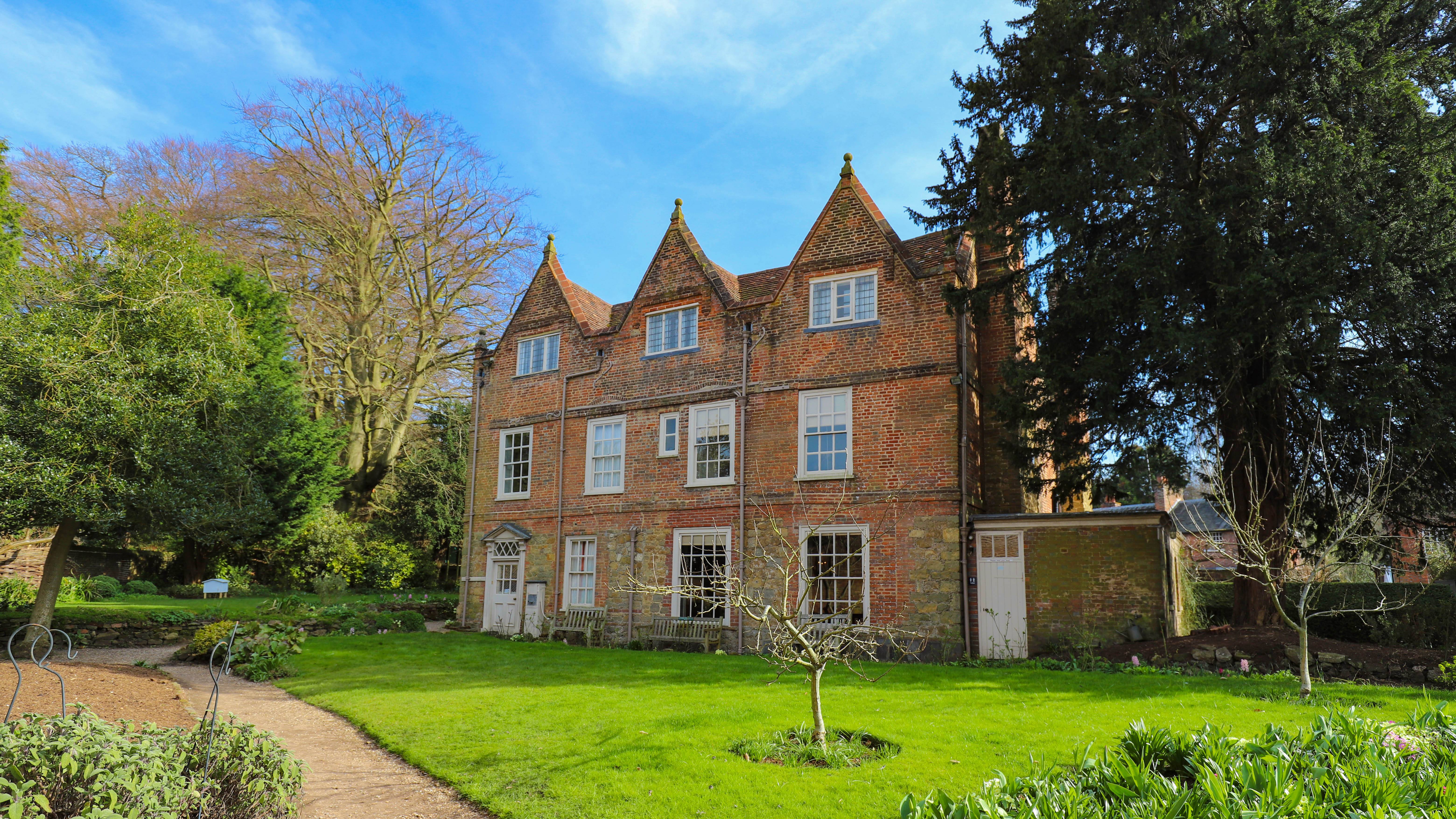 2018 4 16 Jonas Quebec House IMG_2423-2.jpg