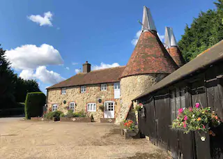 Henden Manor Oast House
